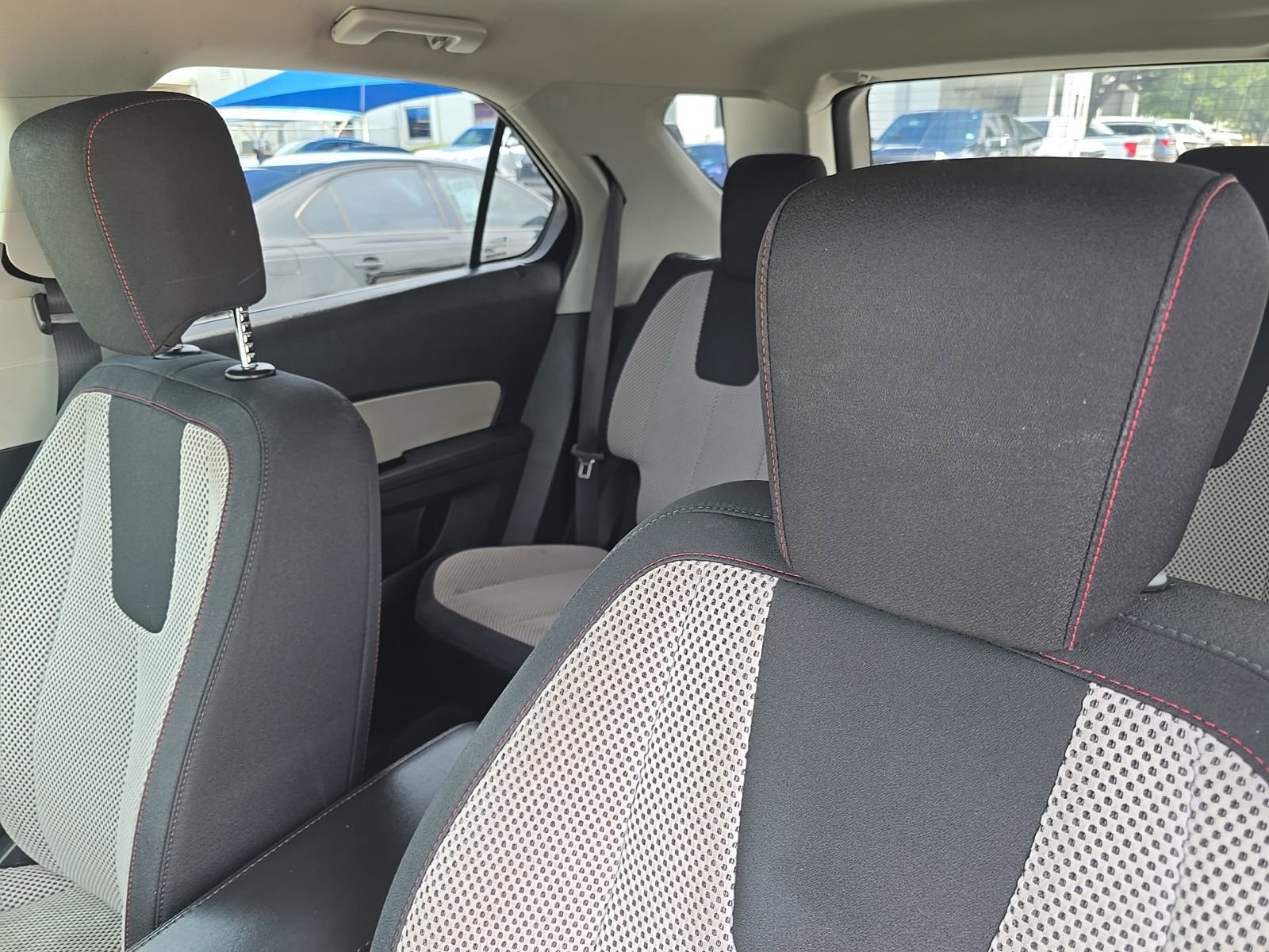 Used 2017 Chevrolet Equinox LT w/ Convenience Package FWD image 5