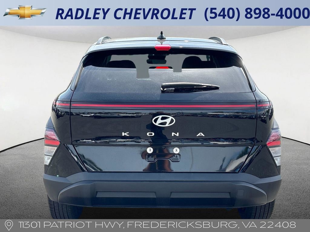 Used 2025 Hyundai Kona SEL FWD image 18