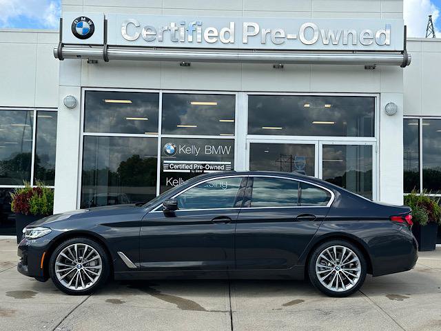 Used 2023 BMW 530i xDrive w/ Premium Package AWD/4WD image 5
