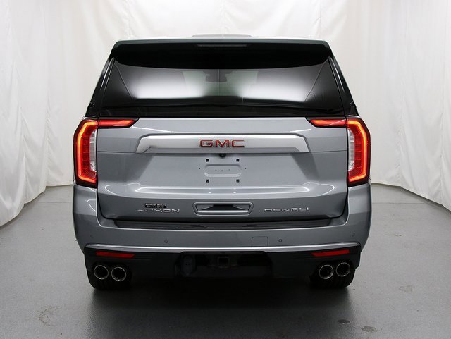 Used 2023 GMC Yukon XL Denali image 6