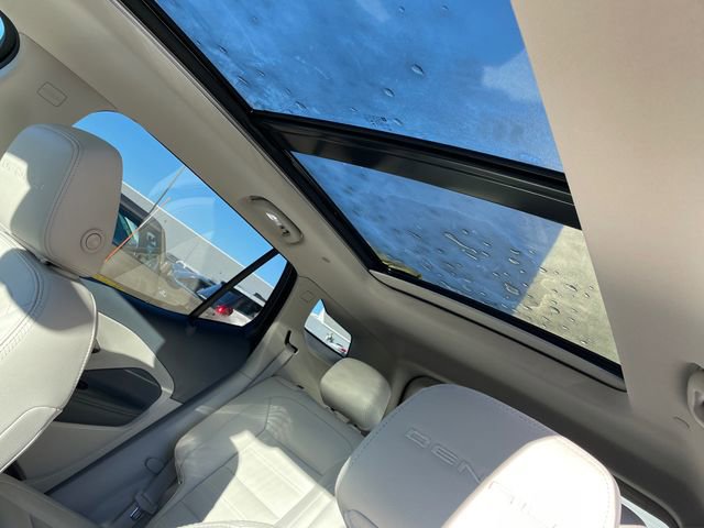 Used 2022 GMC Terrain Denali image 41