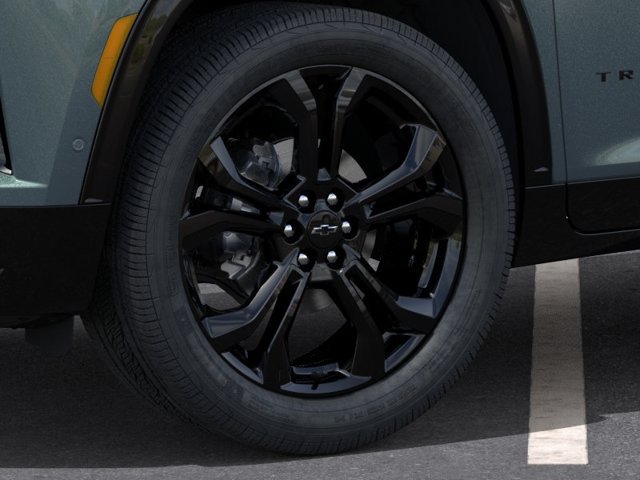 New 2027 Chevrolet Traverse RS w/ LPO, Floor Liner Package AWD/4WD image 9