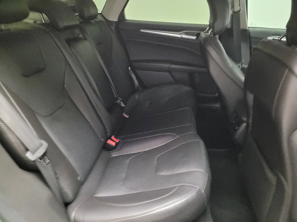 Used 2014 Ford Fusion Titanium FWD image 19