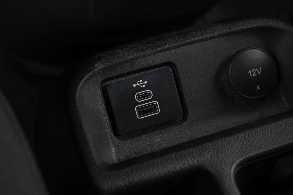 Used 2023 Ford Transit Connect XL image 22