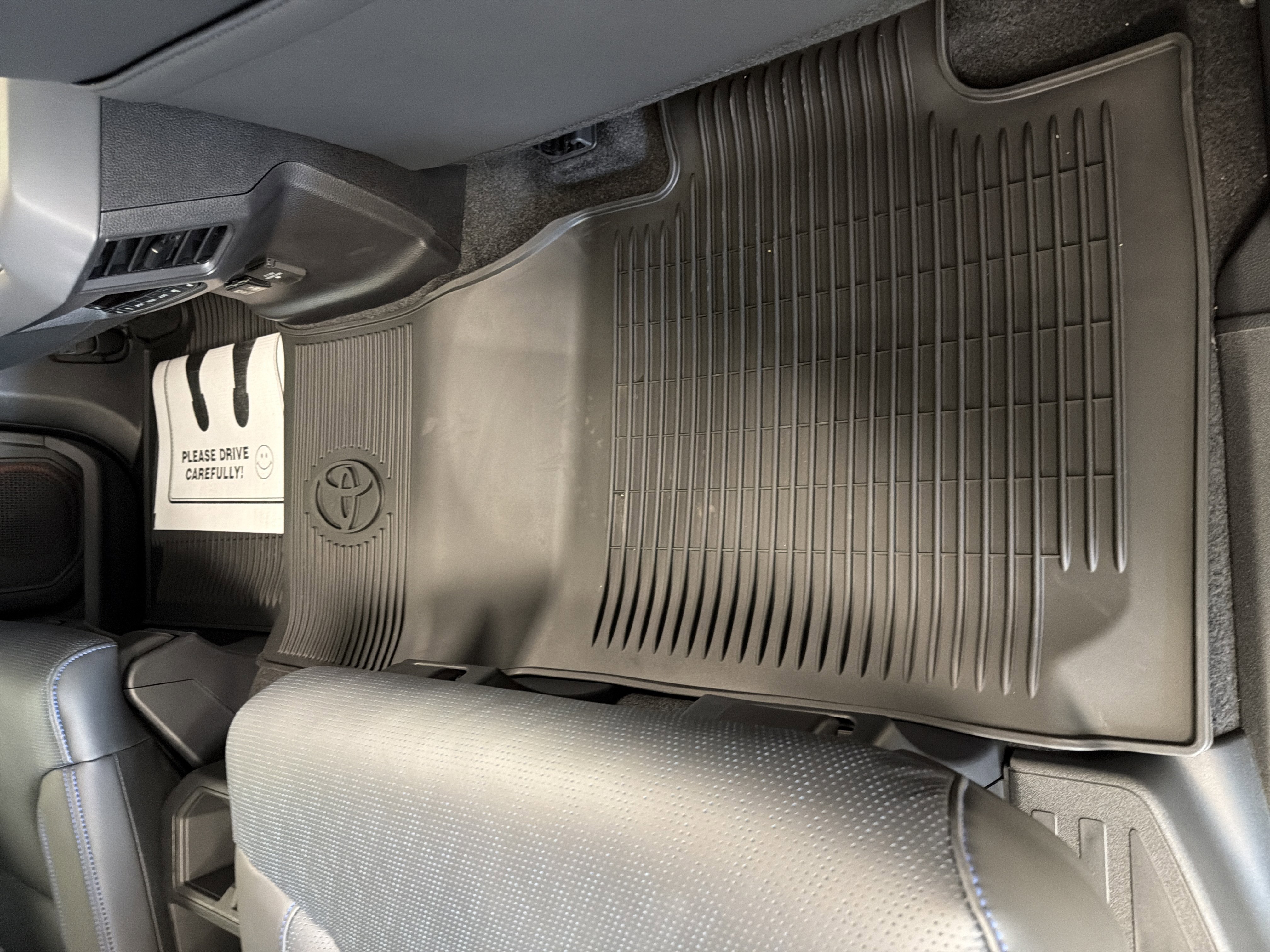New 2026 Toyota Sequoia Platinum AWD/4WD image 41