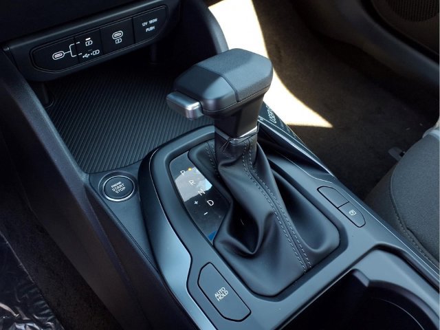 New 2026 Kia K4 FWD image 6