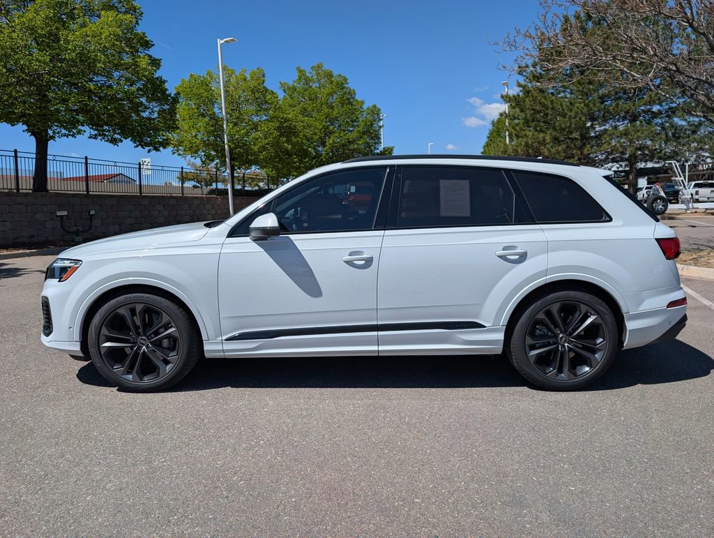 Used 2025 Audi Q7 3.0T Prestige AWD/4WD image 3