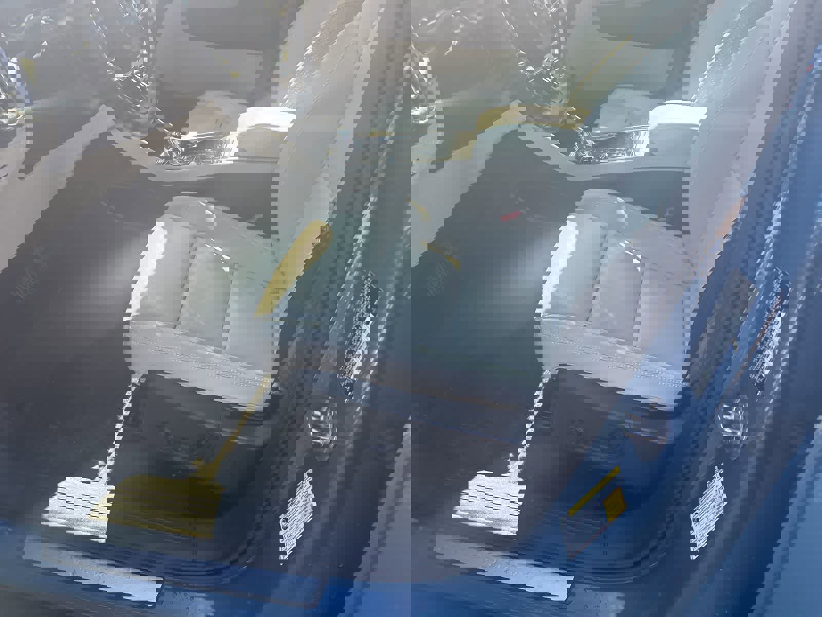 Used 2025 Volvo XC40 B5 Ultra w/ Climate Package image 26