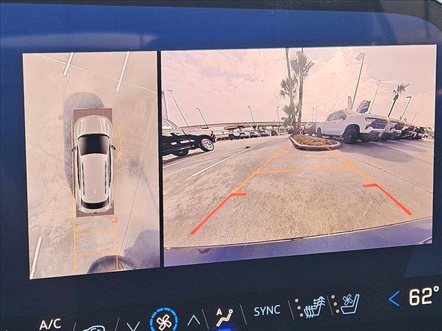 New 2025 Chevrolet Equinox EV LT w/ Convenience Package II FWD image 13