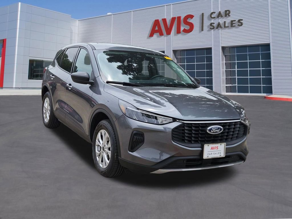 Used 2025 Ford Escape Active AWD/4WD image 9