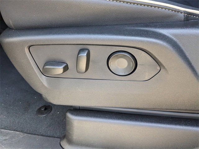 Used 2025 Chevrolet Tahoe Premier image 23