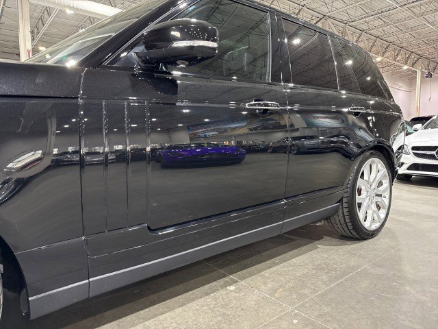 Used 2014 Land Rover Range Rover Autobiography image 27