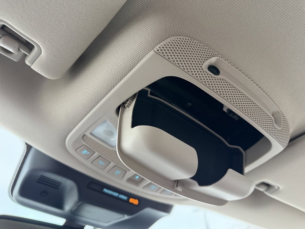 Used 2023 Ford Expedition Max Limited image 39