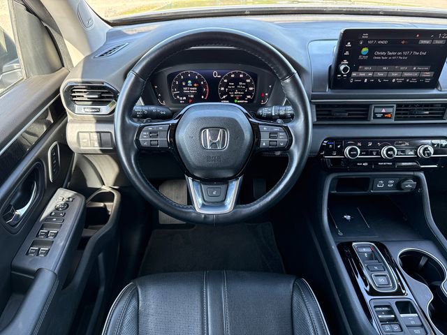 Used 2023 Honda Pilot Elite image 23