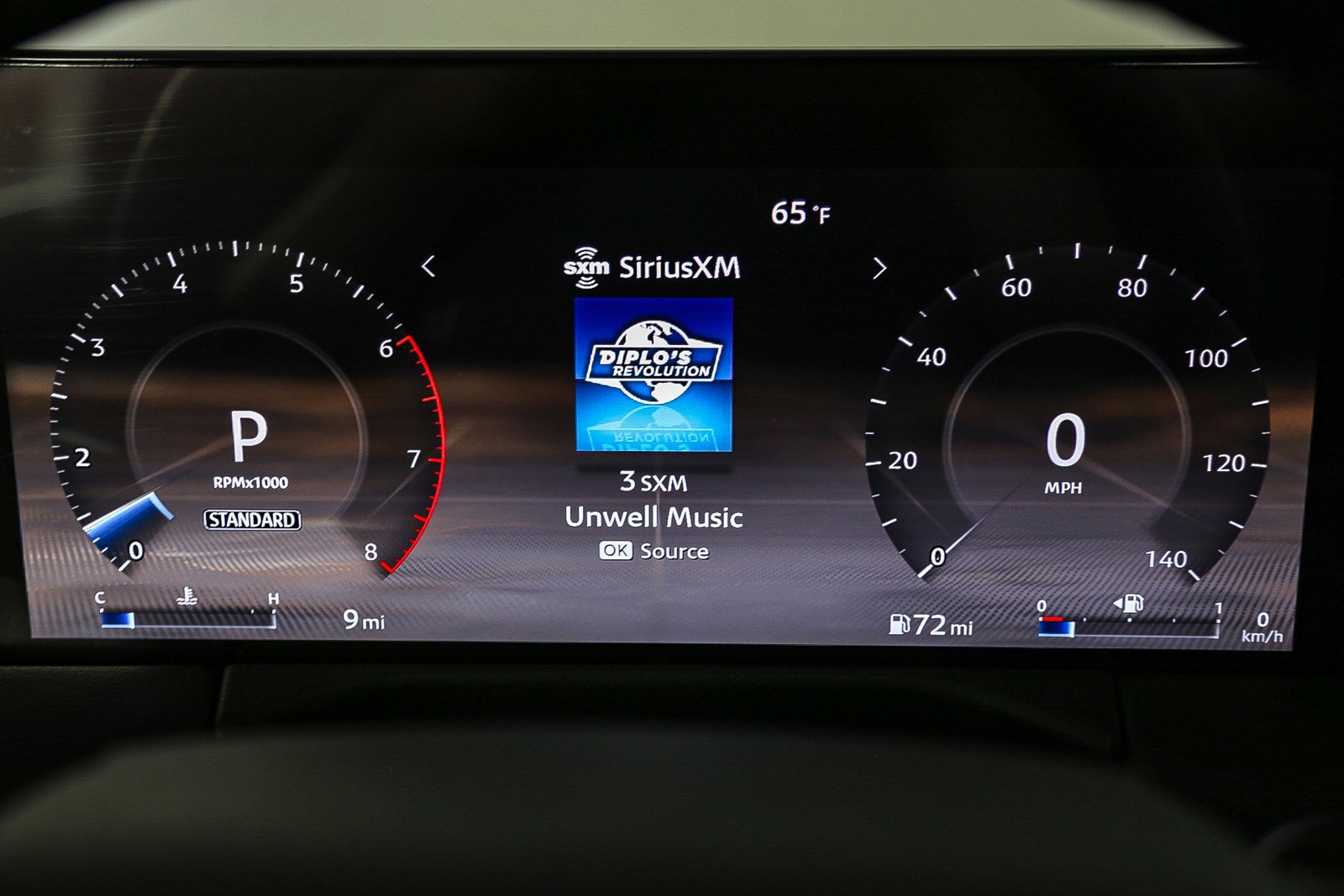 New 2025 Nissan Armada SL w/ Captain's Chari Seat Package image 29