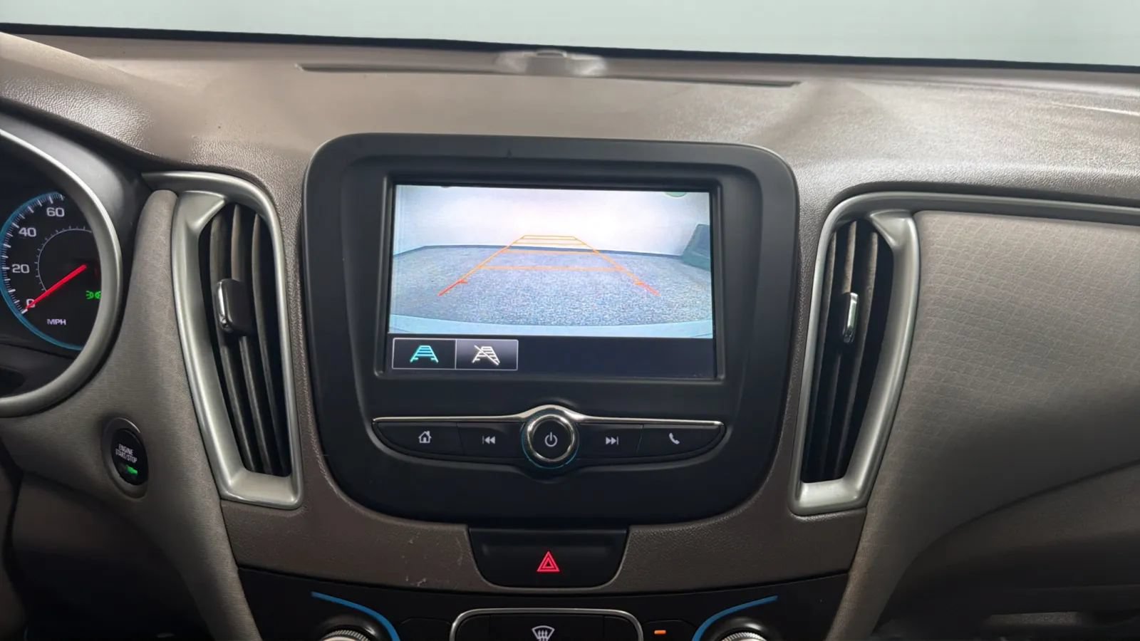 Used 2017 Chevrolet Malibu LS FWD image 14