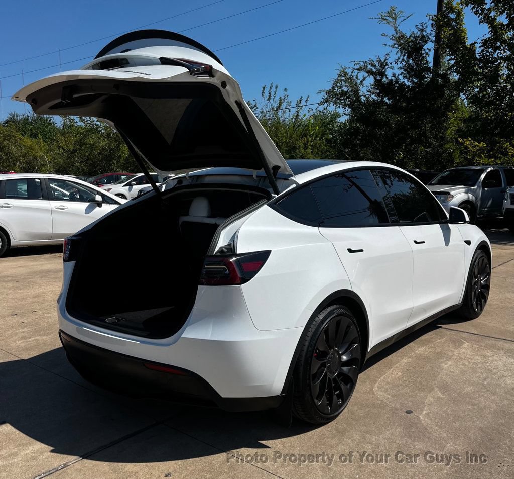 Used 2023 Tesla Model Y Performance AWD/4WD image 6