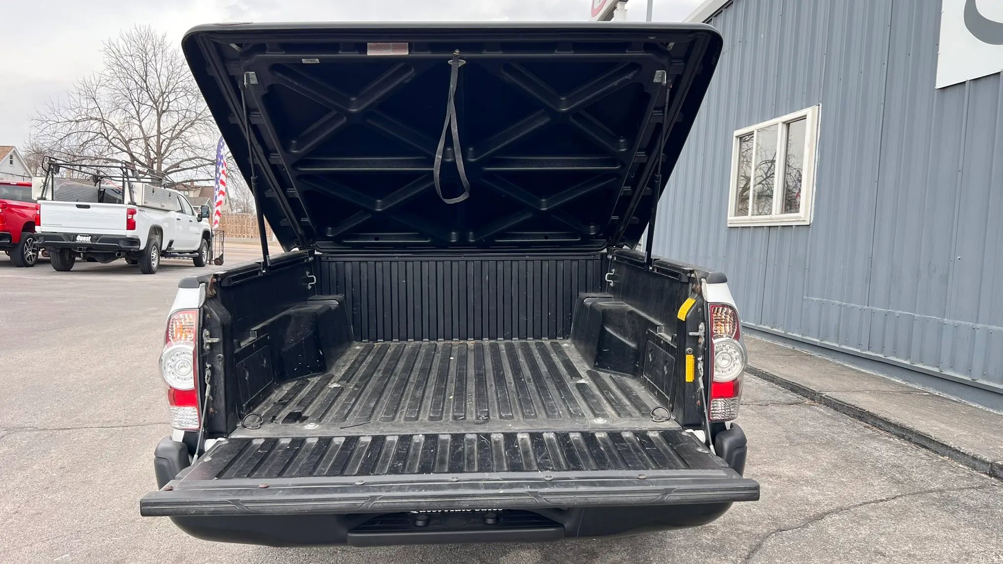 Used 2013 Toyota Tacoma 2WD Double Cab w/ SR5 Pkg image 11