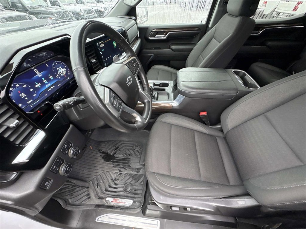 Used 2023 Chevrolet Silverado 1500 LT Trail Boss w/ Protection Package image 23