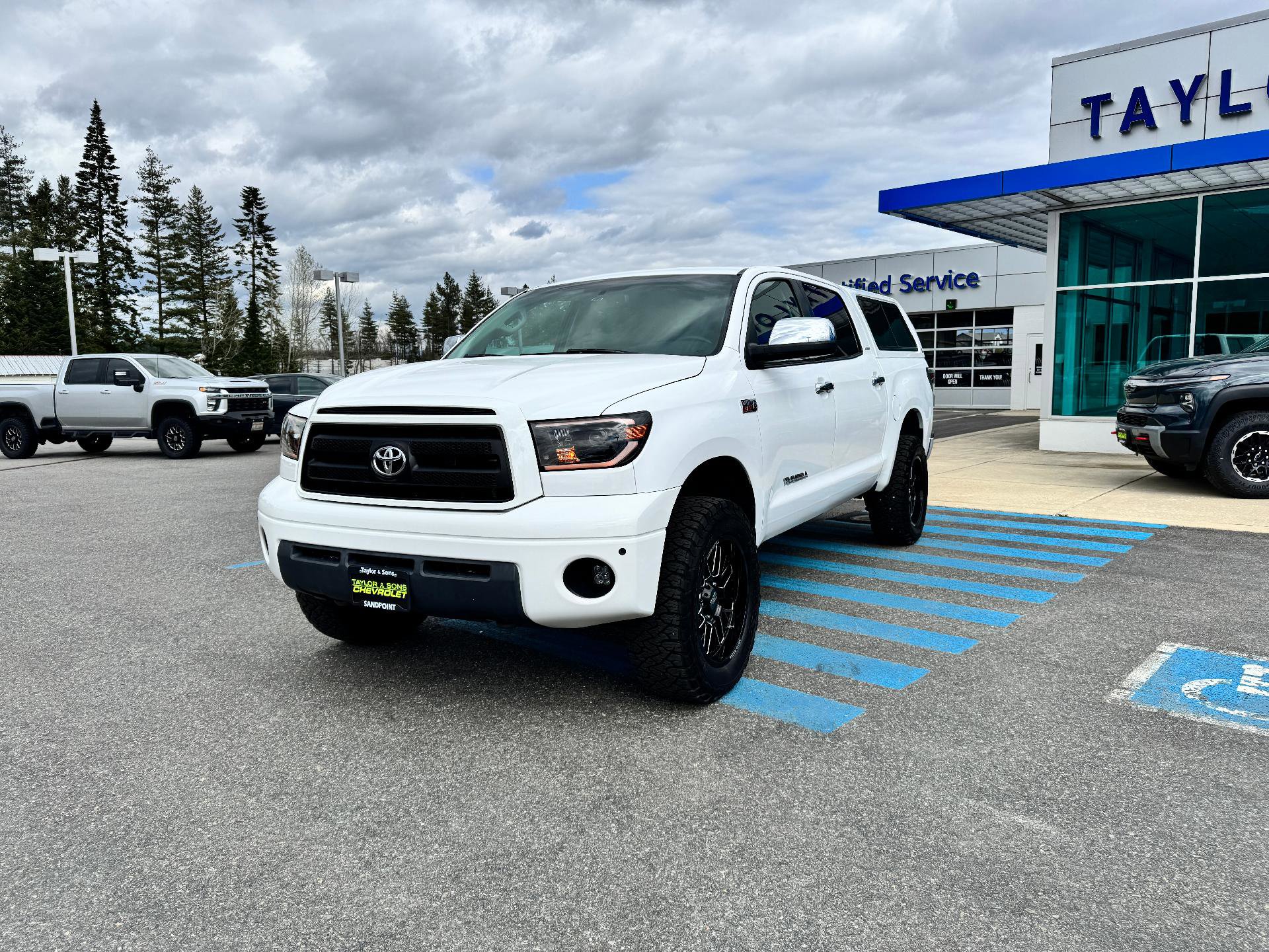 Used 2008 Toyota Tundra Limited AWD/4WD image 3