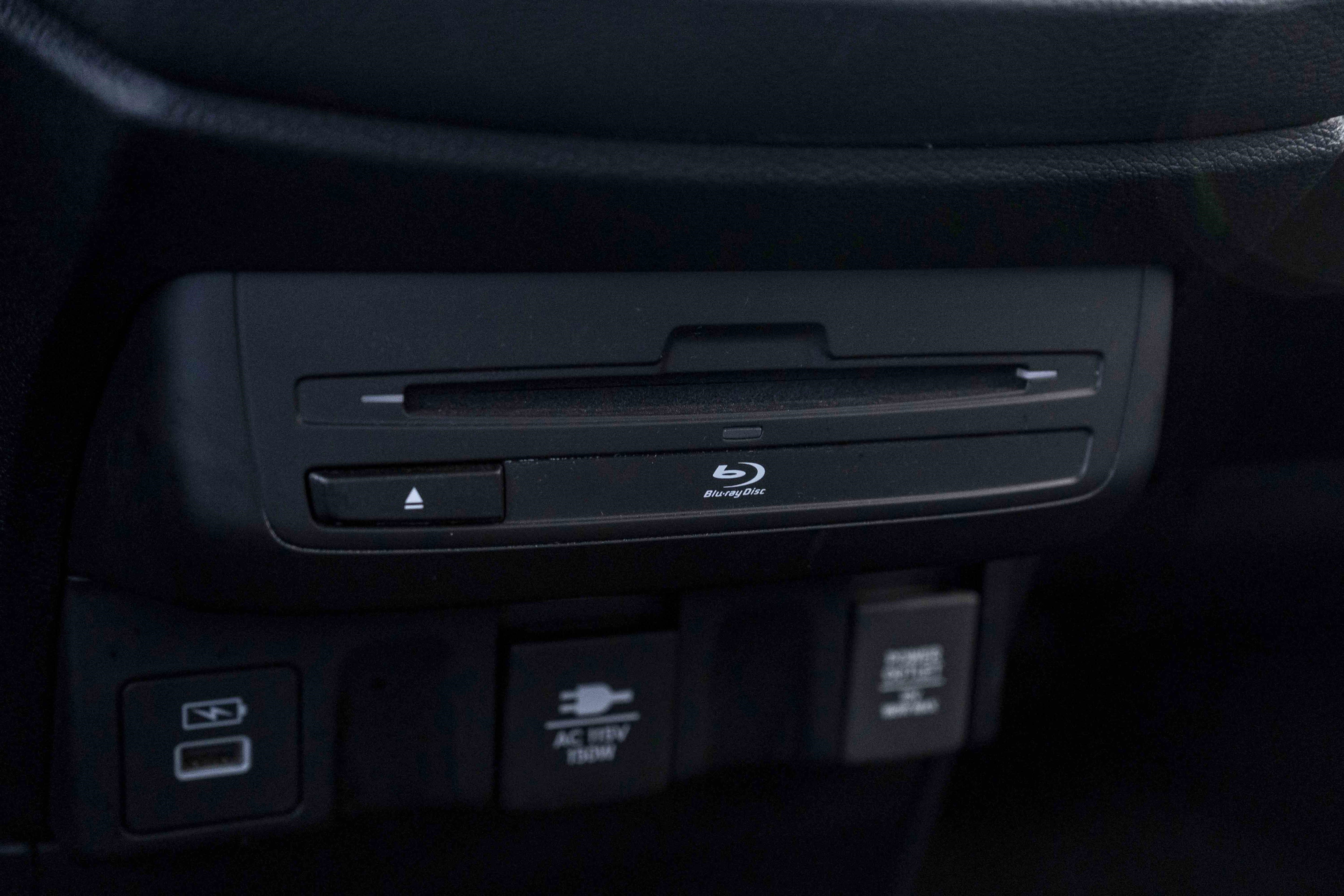 Used 2024 Honda Odyssey Elite image 34