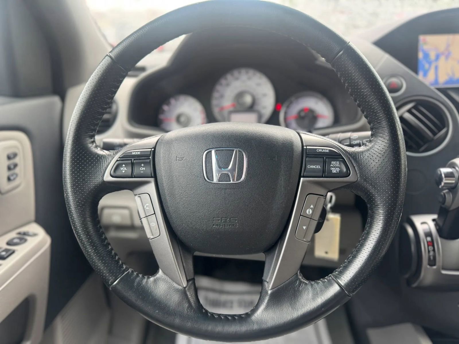 Used 2015 Honda Pilot Touring image 30