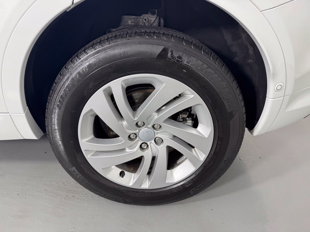 Used 2024 Land Rover Discovery Sport S AWD/4WD image 39