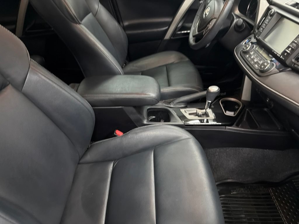Used 2017 Toyota RAV4 Limited w/ Advanced Technology Package FWD image 30