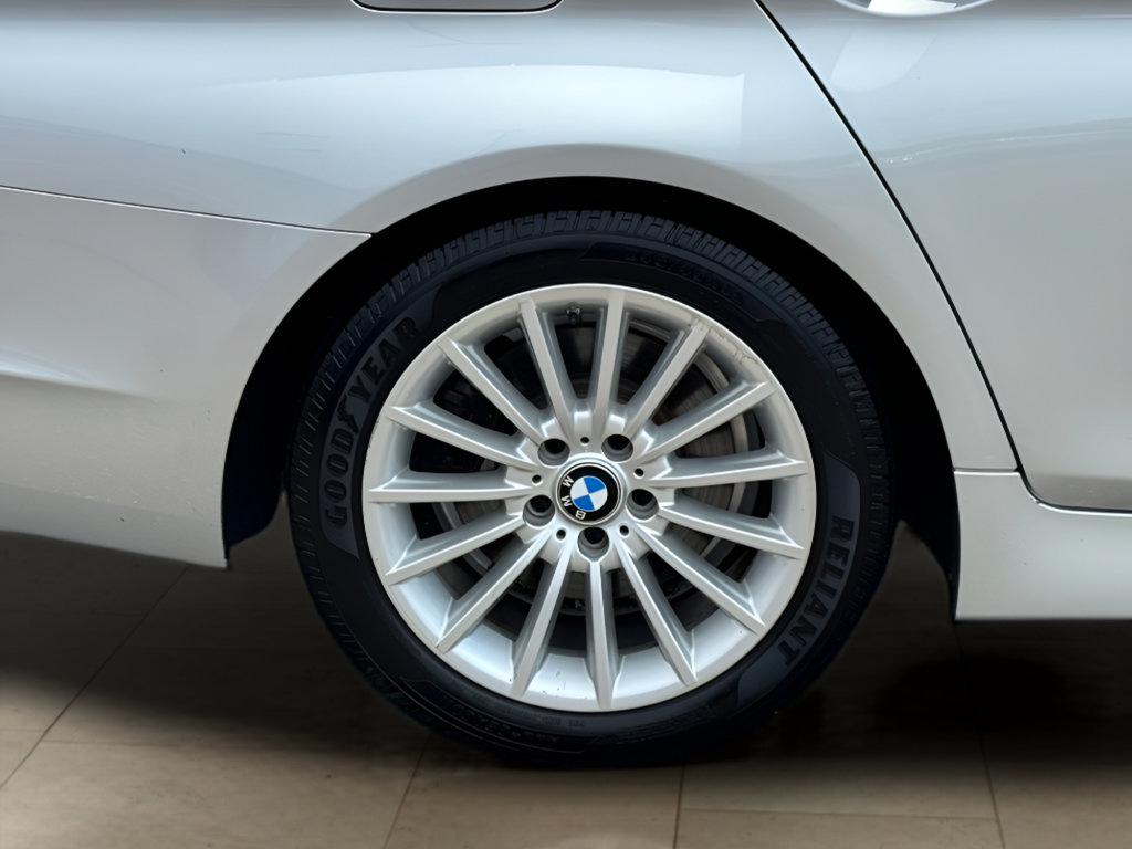 Used 2011 BMW 535i Sedan RWD image 37