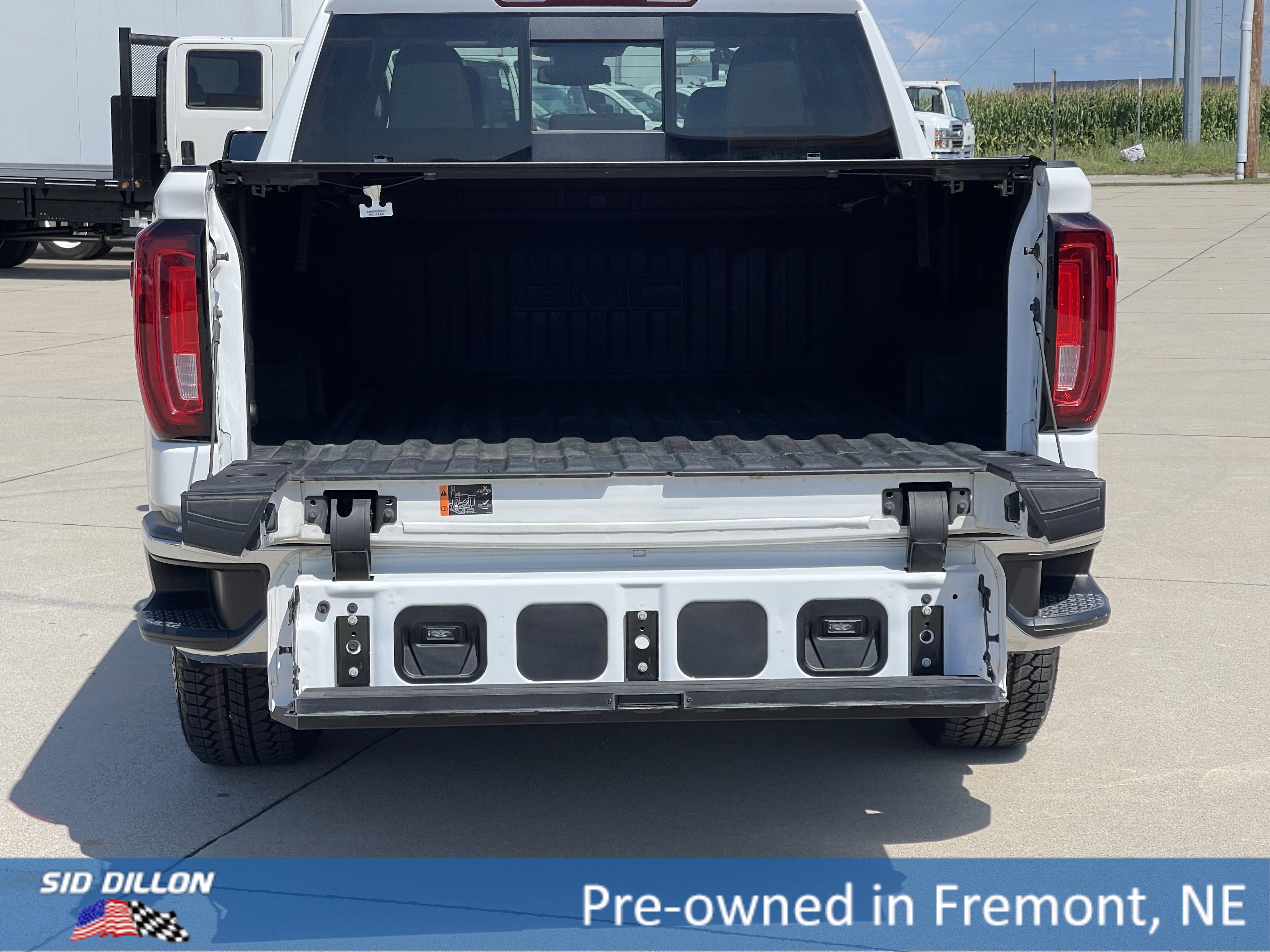Used 2024 GMC Sierra 1500 SLT w/ SLT Premium Plus Package image 16