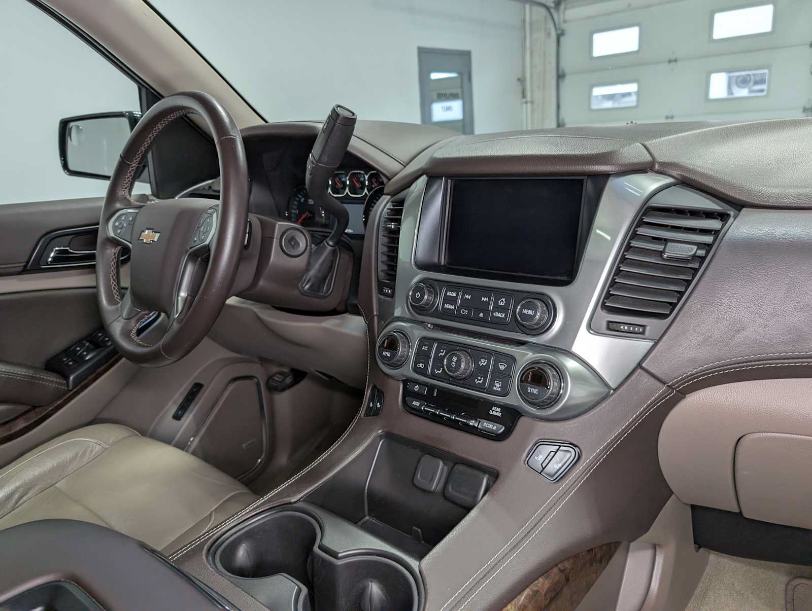Used 2019 Chevrolet Tahoe LT AWD/4WD image 46