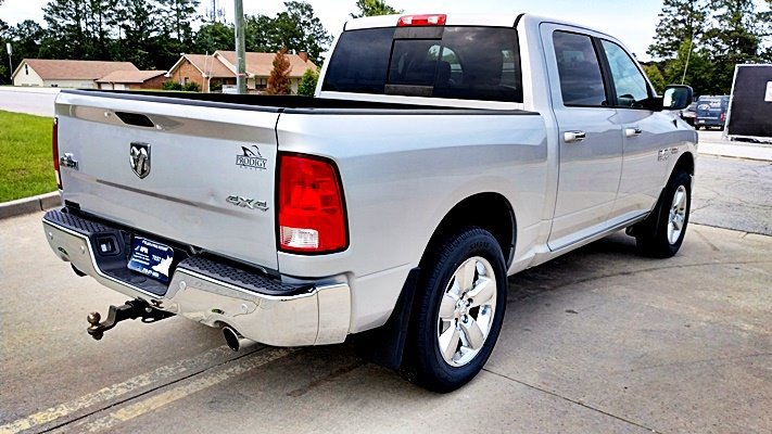 Used 2018 RAM 1500 Big Horn image 9