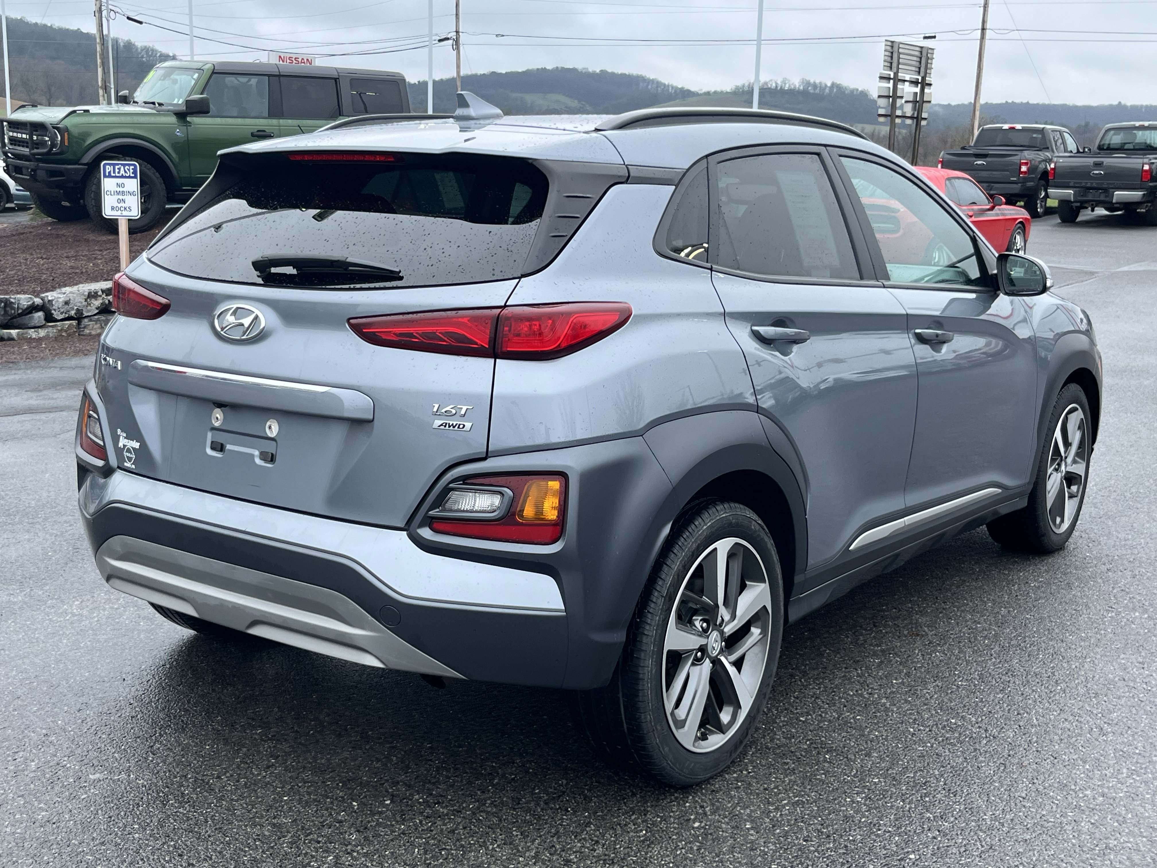 Used 2021 Hyundai Kona Limited AWD/4WD video 3