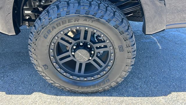 New 2026 Ford F250 Lariat w/ Black Appearance Package AWD/4WD image 6