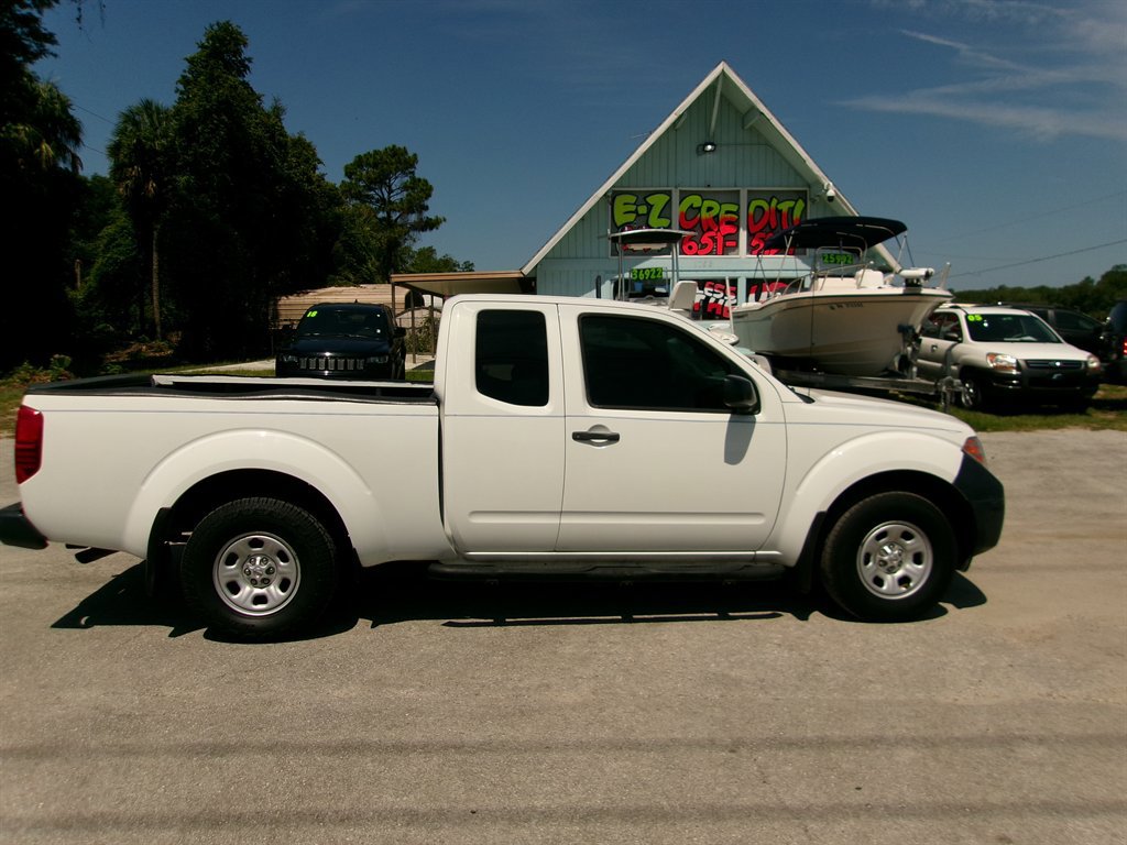 Used 2019 Nissan Frontier S RWD image 6