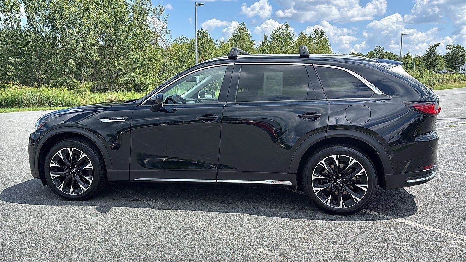 Used 2024 MAZDA CX-90 Plug-In Hybrid w/ Premium Pkg AWD/4WD image 10