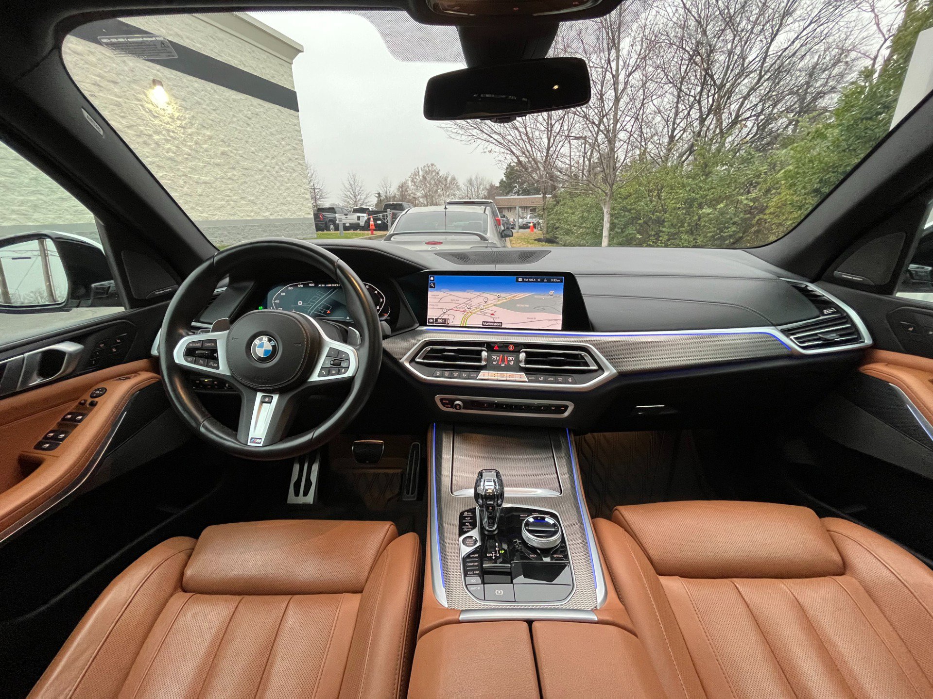 Used 2022 BMW X5 M50i w/ Executive Package image 48
