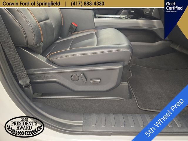 Certified 2025 Ford F250 Lariat AWD/4WD image 11