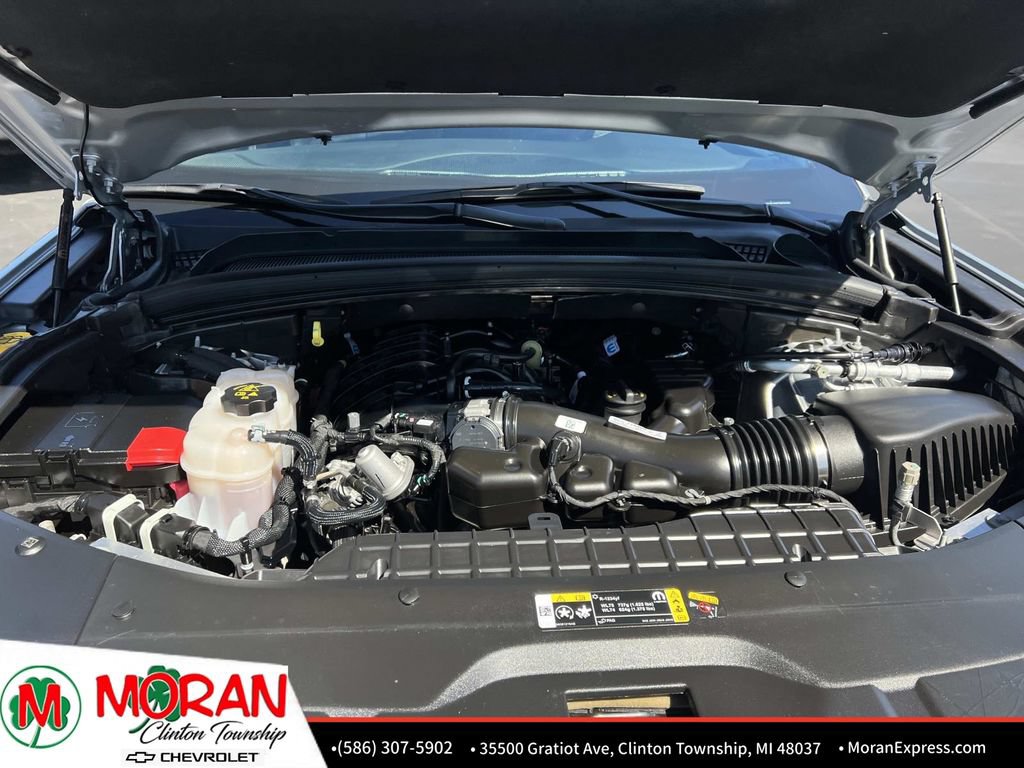 Used 2023 Jeep Grand Cherokee Limited AWD/4WD image 12