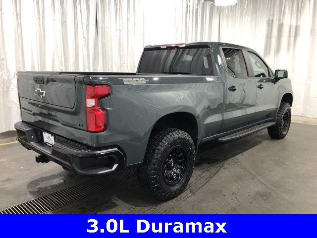 New 2026 Chevrolet Silverado 1500 LT Trail Boss w/ Dark Appearance Package image 3