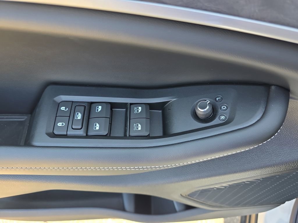 New 2026 Jeep Grand Cherokee L 4WD image 29