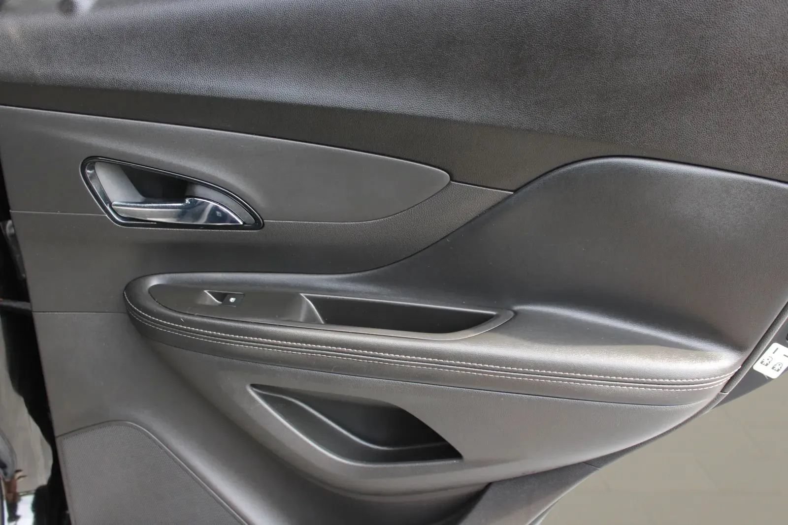 Used 2019 Buick Encore Preferred FWD image 23