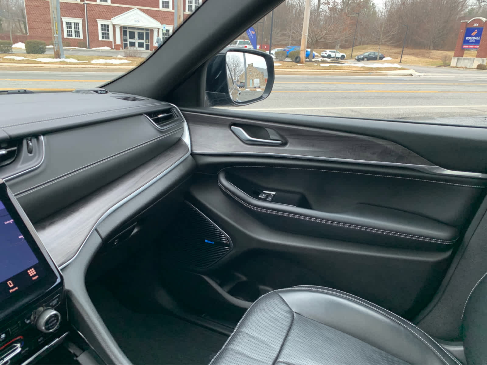 Used 2022 Jeep Grand Cherokee Overland image 43