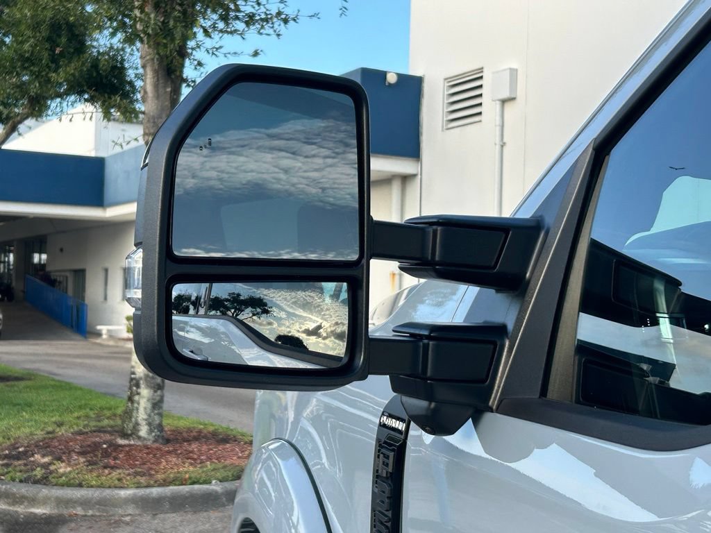 New 2026 Ford F350 Platinum AWD/4WD image 16