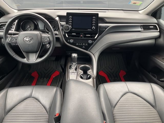 Used 2022 Toyota Camry SE FWD image 13