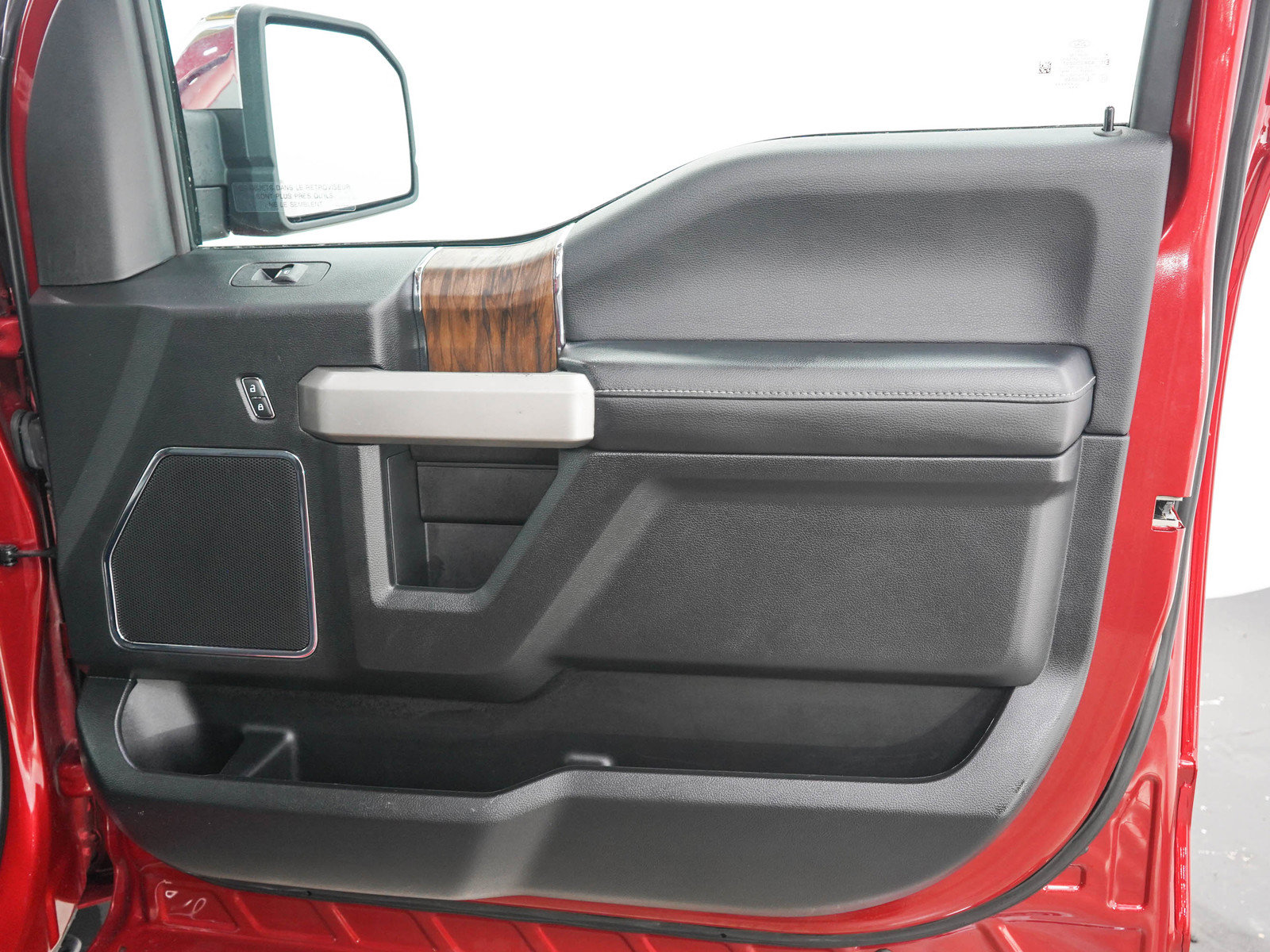 Used 2020 Ford F150 Lariat w/ Equipment Group 502A Luxury AWD/4WD image 12