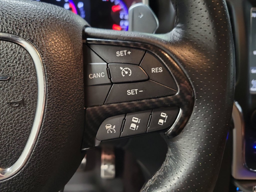 Used 2016 Jeep Grand Cherokee SRT w/ Trailer Tow Group IV AWD/4WD image 27