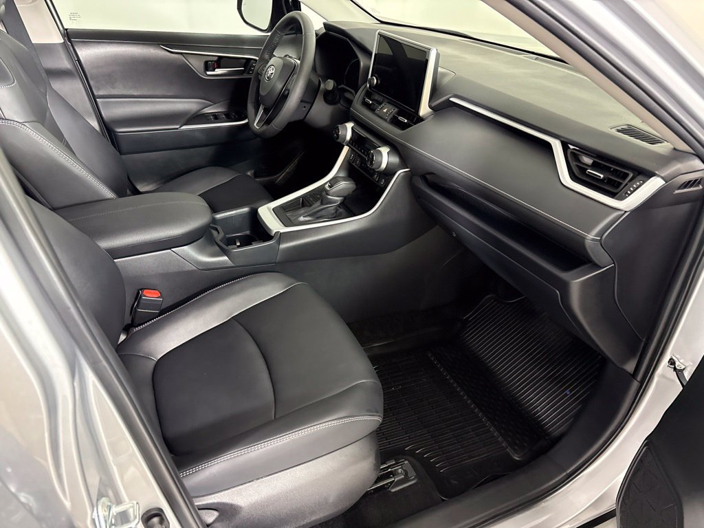Used 2025 Toyota RAV4 XLE Premium w/ Weather Package FWD image 17