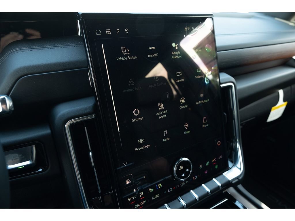 New 2026 GMC Yukon XL Denali image 24