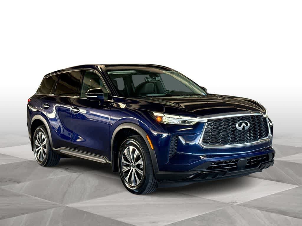 Used 2023 INFINITI QX60 Pure AWD/4WD image 2